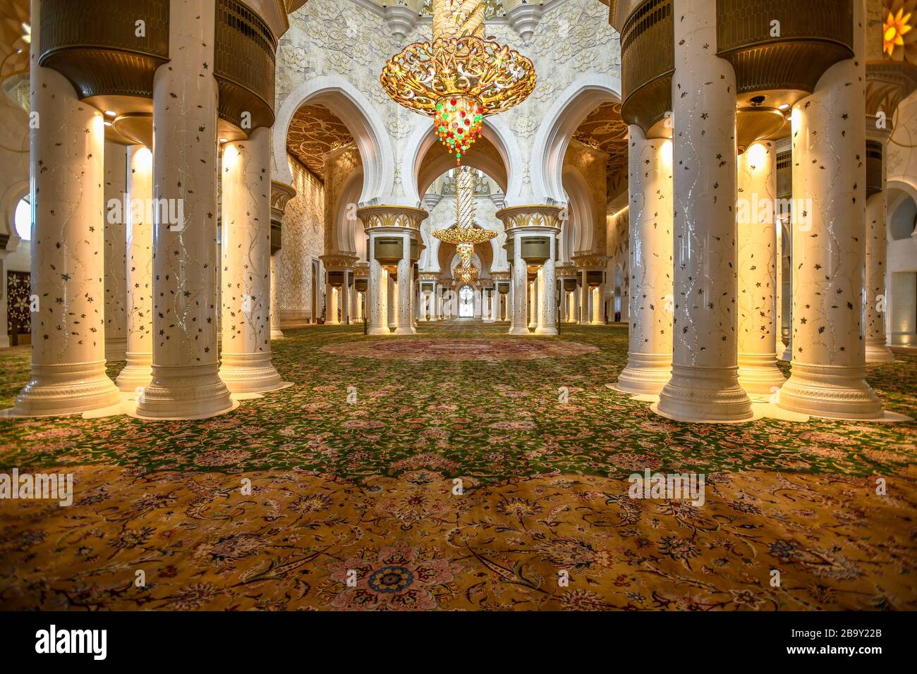 Emirati Arabi Uniti. Abu Dhabi. Grande moschea Sheikh Zayed Foto Stock