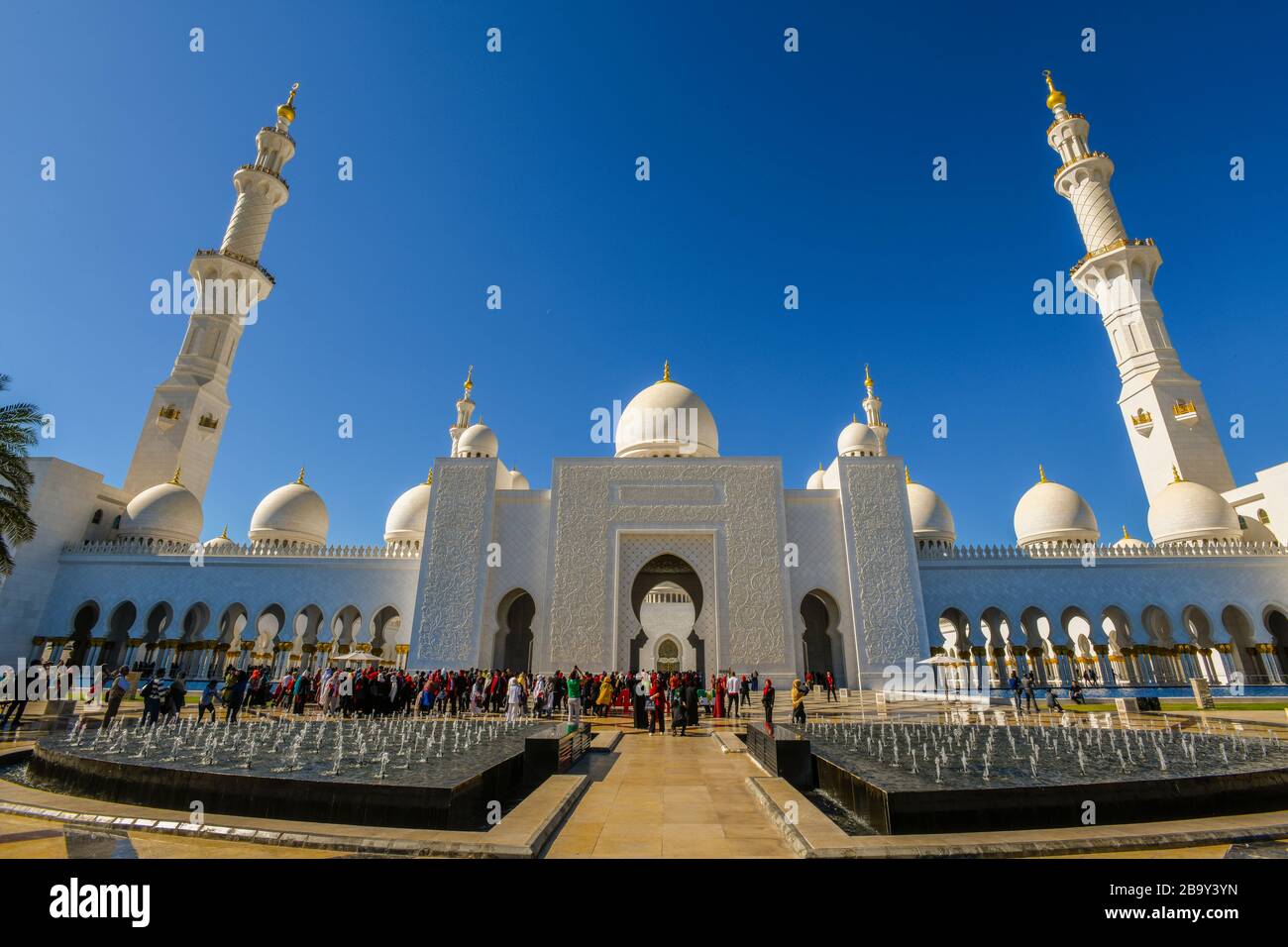 Emirati Arabi Uniti. Abu Dhabi. Grande moschea Sheikh Zayed Foto Stock