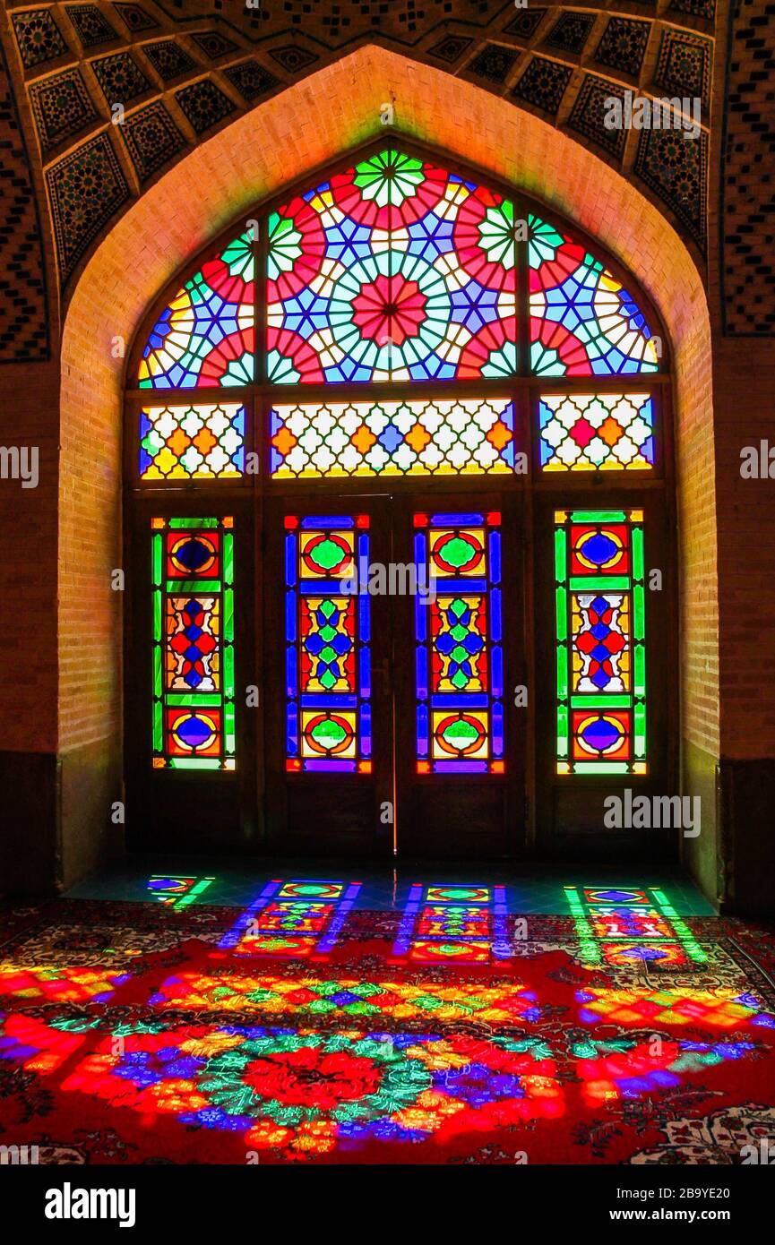 Moschea Rosa - Moschea Nasir ol Mok, Shiraz, Iran Foto Stock