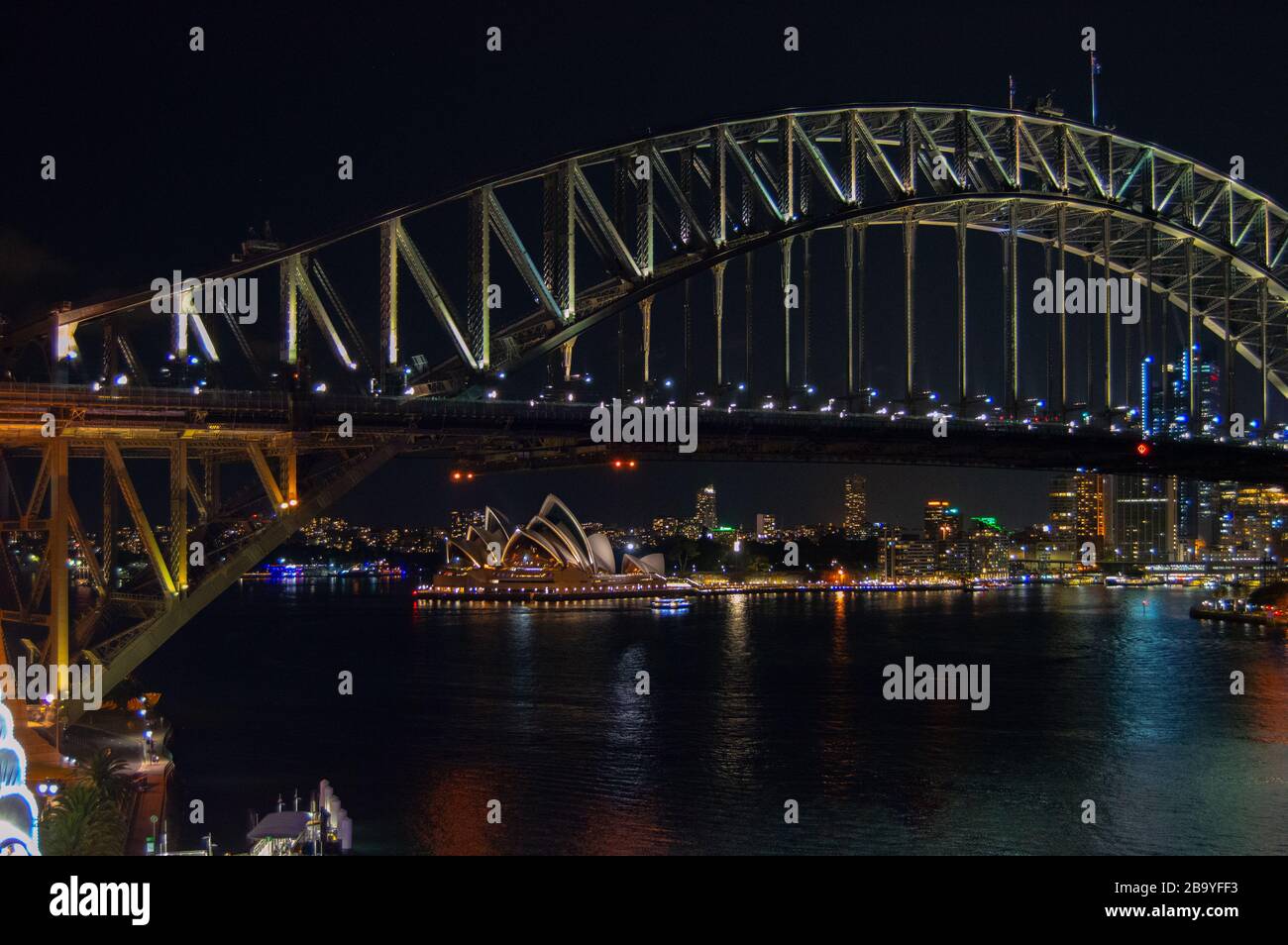 Sydney Harbour Bridge di notte Foto Stock