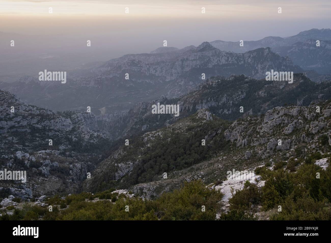 Paesaggio roccioso al Parco Naturale Els Ports. Catalogna. Spagna. Foto Stock