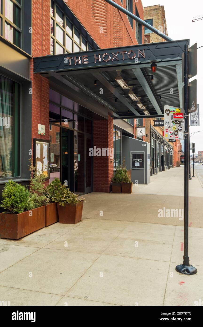 Fulton Market, Chicago-22 marzo 2020: L'Hoxton è un nuovo boutique hotel che ha chiuso le porte a causa dell'epidemia nazionale di Coronavirus. Foto Stock