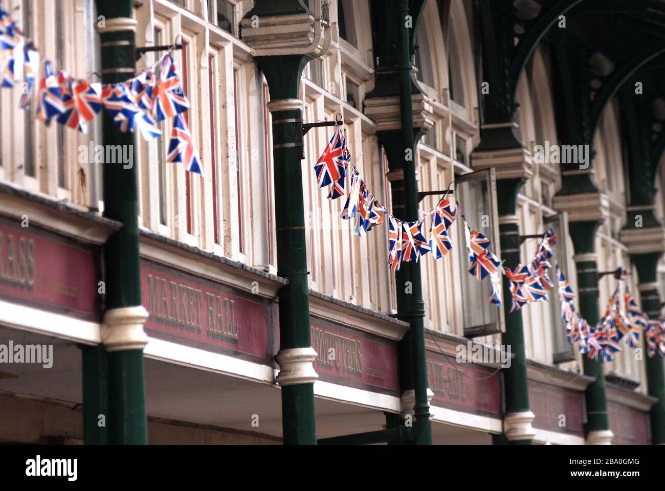 Lavorazione di metallo ornata sul mercato interno di Darlington Foto Stock