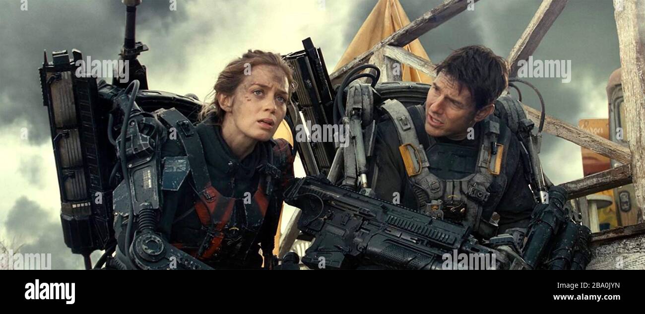 IL BORDO DI DOMANI - DAL VIVO DIE RIPETERE 2014 Warner Bros film con Emily Blunt e Tom Cruise Foto Stock
