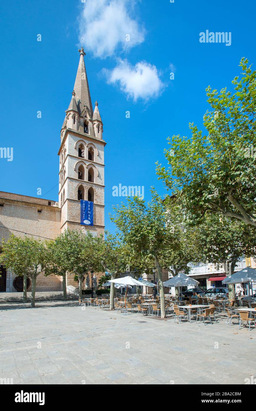 Chiesa di Santa Maria de robines in Plaza iglesia, Binissalem, Maiorca, Baleari, Spagna Foto Stock