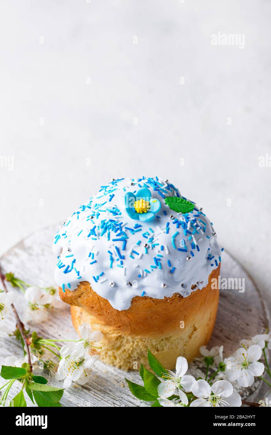 Tradizionale torta di Pasqua con topping Foto Stock