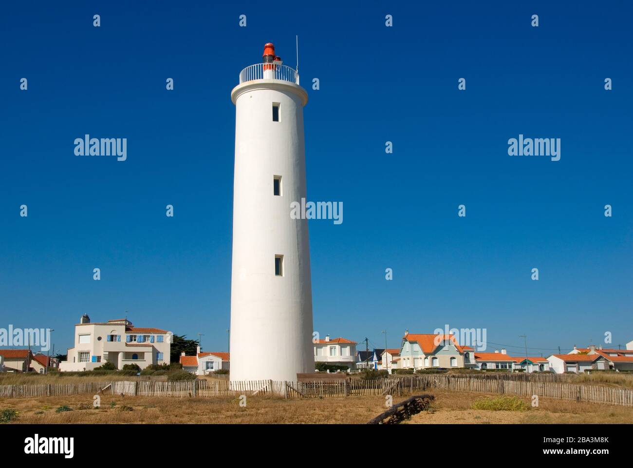 Frankreich, Poitou-VendÈe, Poitou-Vendee, Charente-Maritime, Saint Hilaire De Riez, Saint-Gilles-Croix-de-Vie, Leuchtturm, Feu de Grosse Terre Foto Stock