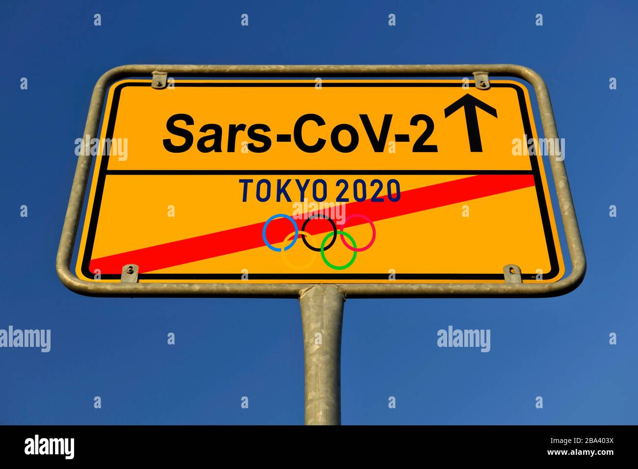 Composizione digitale, immagine simbolo, annullamento o rinvio dei Giochi Olimpici estivi 2020 a Tokyo a causa di coronavirus, Sars-cov-2, Covid-19 Foto Stock