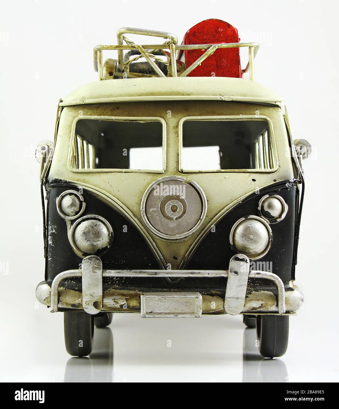 Vintage in miniatura Hippie Bus Van Toy camion per i viaggi Foto Stock