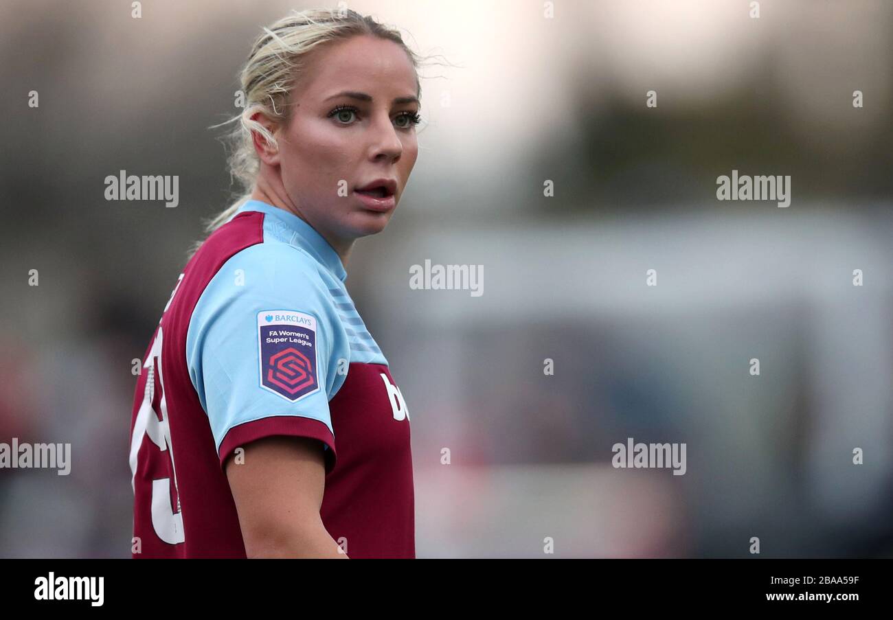 Adriana Leon di West Ham United durante la partita fa Women's Super League al Rush Green Stadium. Foto Stock
