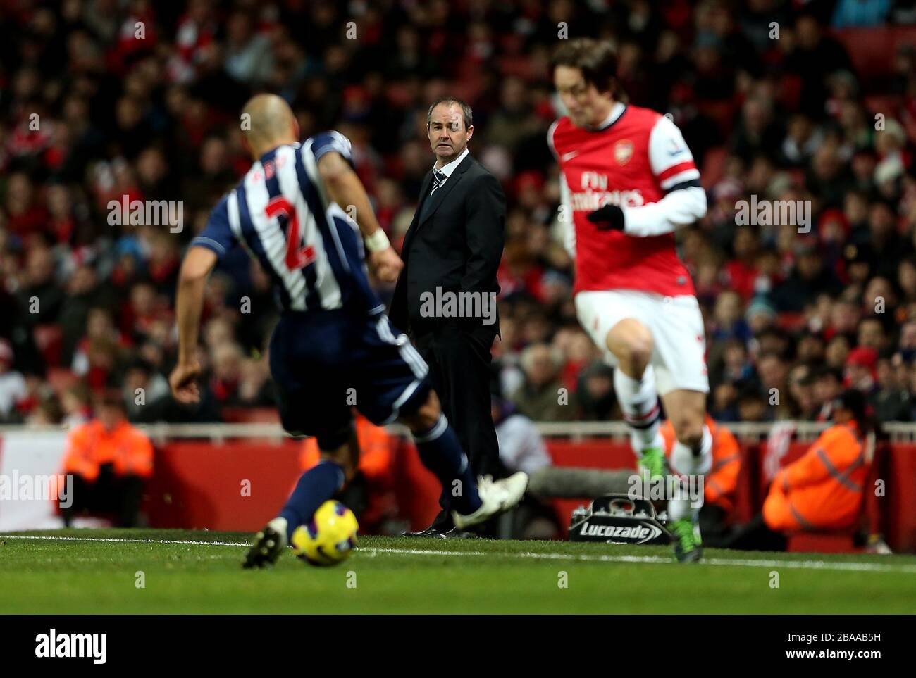 Il manager di West Bromwich Albion Steve Clarke sulla linea di contatto Foto Stock