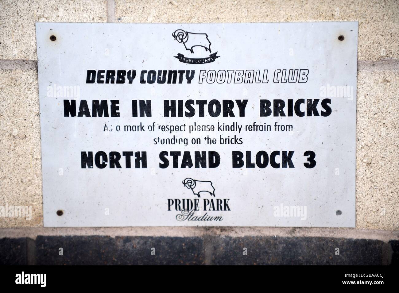 Nome della Derby County in mattoni di storia Foto Stock