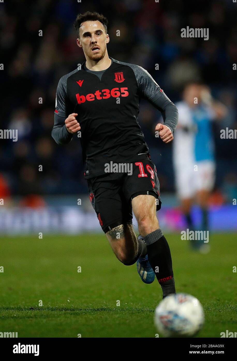 Lee Gregory di Stoke City in azione contro Blackburn Rovers Foto Stock