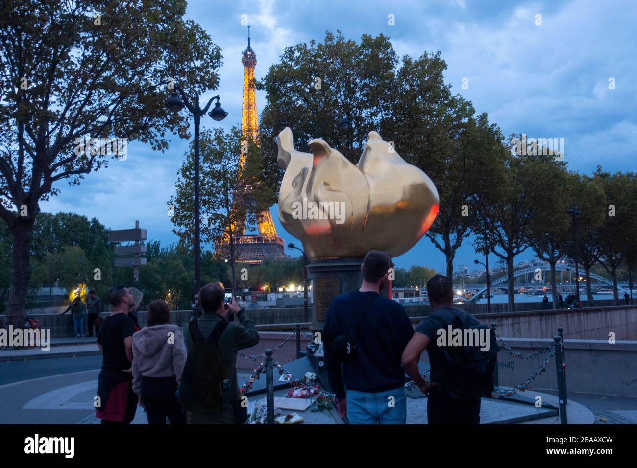 Fiamma della libertà monumento Parigi Francia Foto Stock