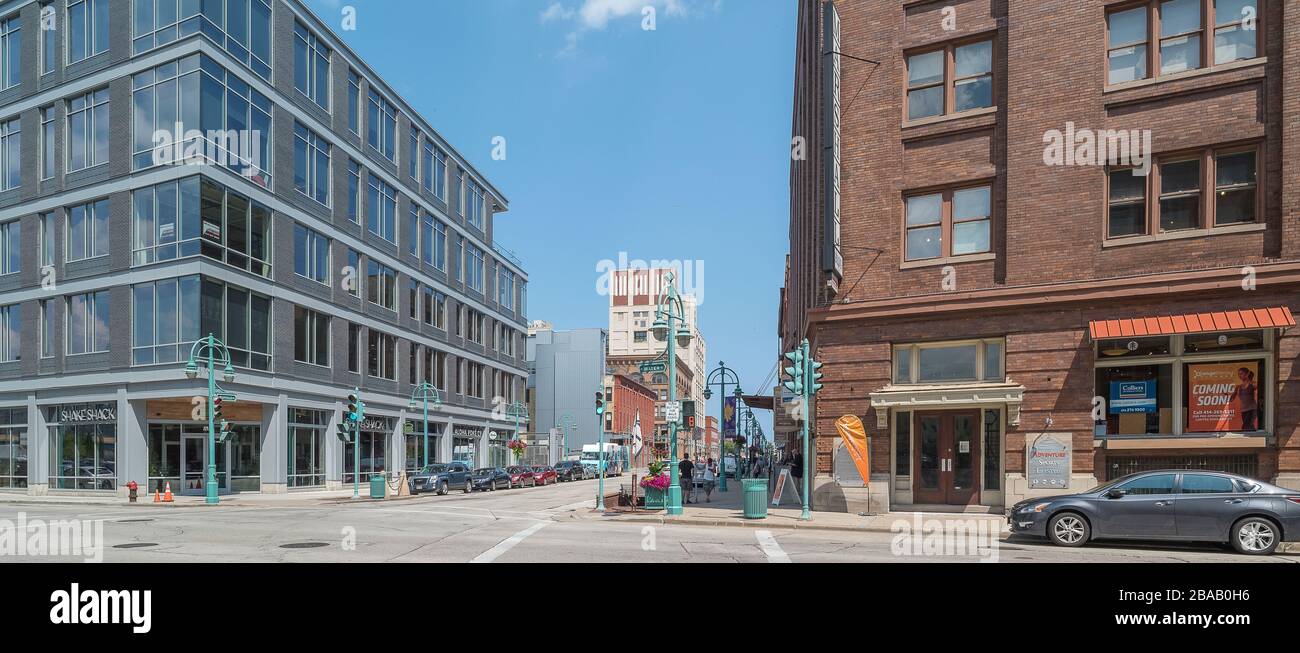 Third Ward Street e loft rinnovati, Milwaukee, Wisconsin, Stati Uniti Foto Stock