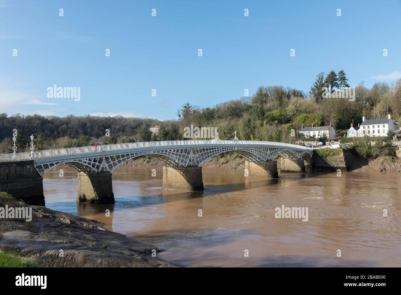 Chepstow Bridge costruito con ghisa nel 1816, Galles, Regno Unito Foto Stock