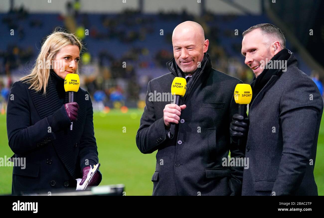 BBC Sport Presenter Gabby Logan, Alan Shearer e Michael Appleton prima dell'inizio della partita Foto Stock
