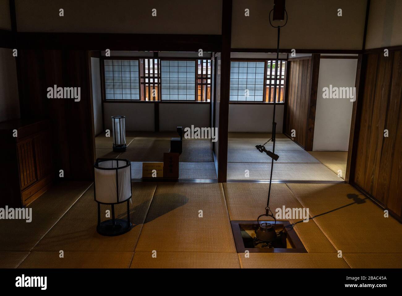 Interno di Takayama Jinya, ex casa del governatore della provincia di Hida, è uno dei più interessanti edifici storici di Takaya, Giappone Foto Stock