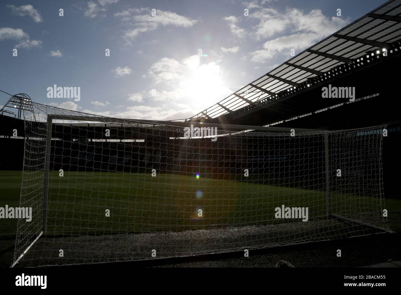 Una vista generale dello stadio KCOM di Hull City Foto Stock