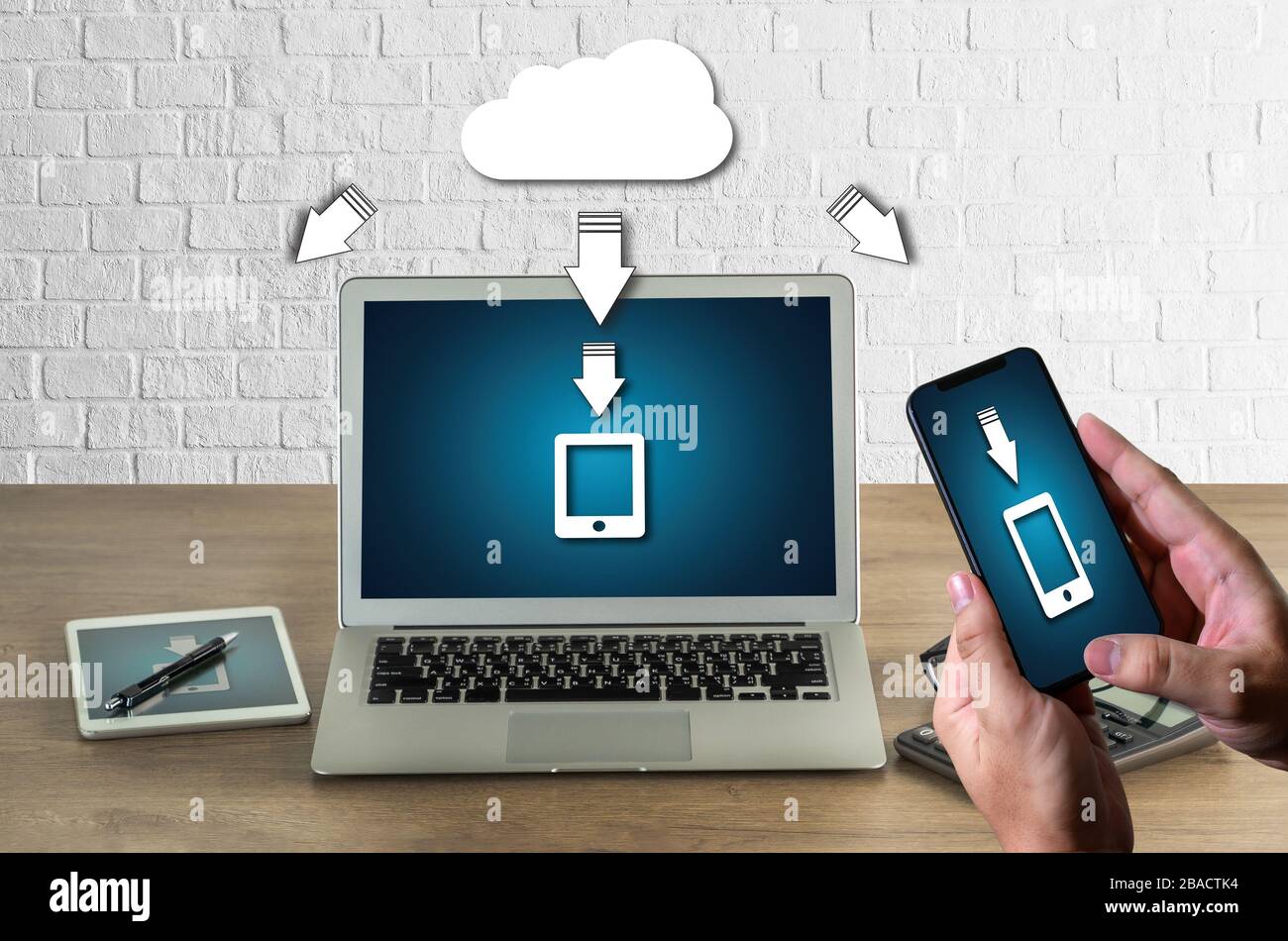 LIVE STREAMING Backup Download Computing trasferimento dati digitali , STREAMING Download Backup Foto Stock