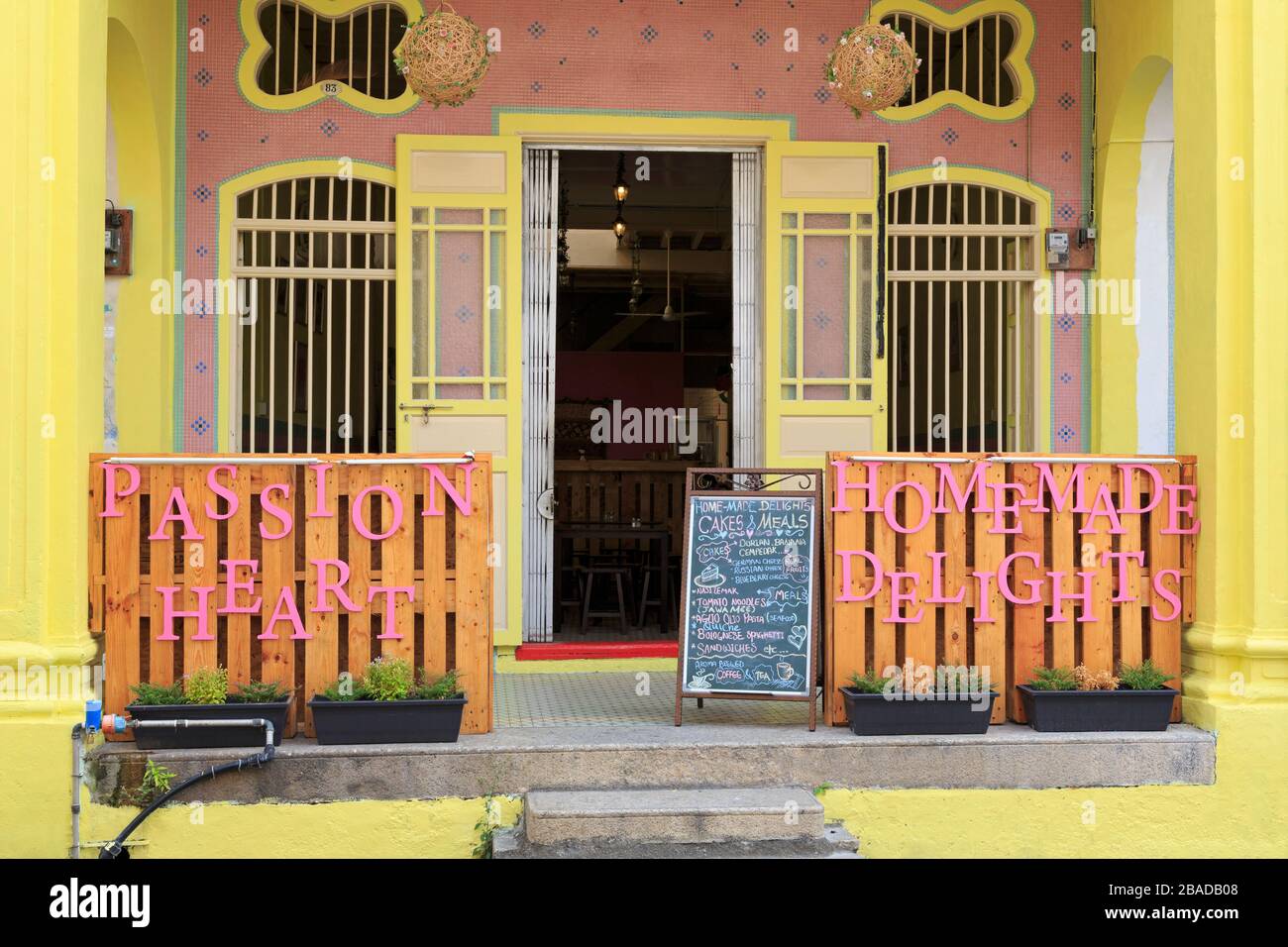 Cafe on Lebuh Muntri Street, Georgetown, Penang Island, Malesia Foto Stock