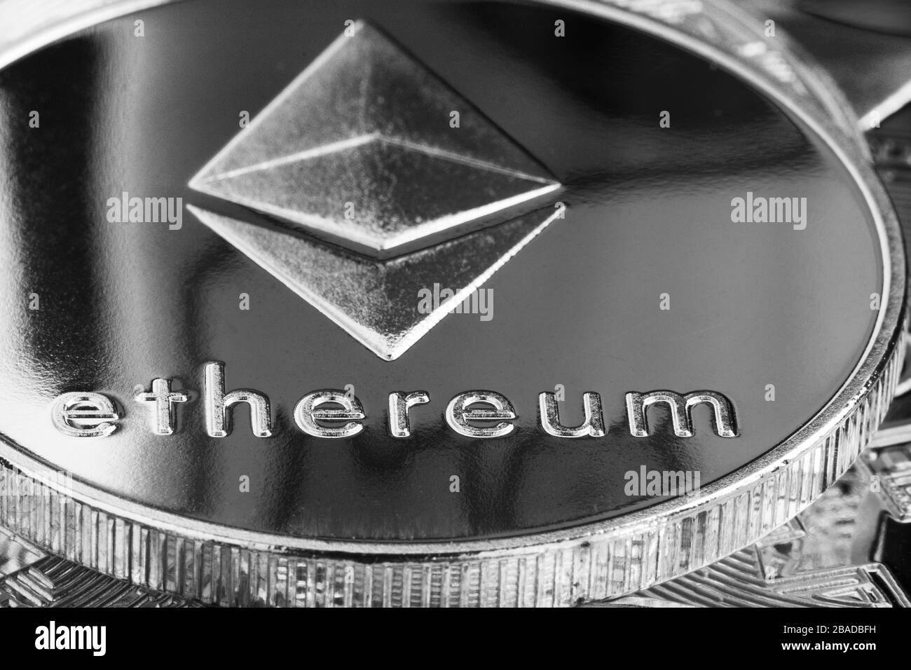 Ethereum valuta closeup concetto finanziario. Denaro virtuale di criptovaluta. Exchange, anonimo. Bitcoin è una valuta di cassa web open source. Foto Stock