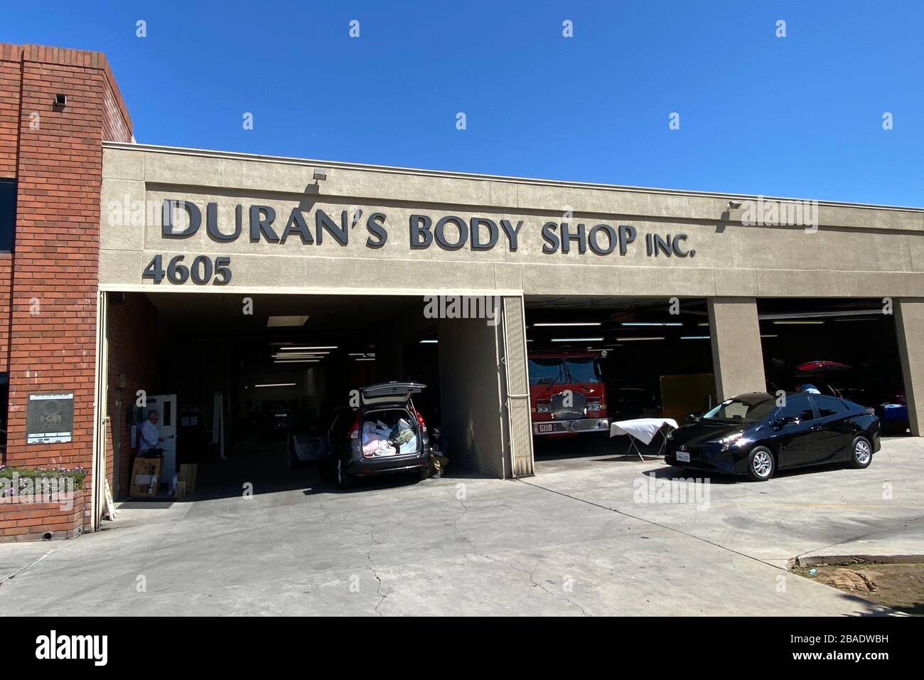 Visione generale del Body Shop di Duran in mezzo all'epidemia globale di coroinavirus COVID-19, giovedì 26 marzo 2020, a Los Angeles. (Foto di IOS/Espa-Images) Foto Stock
