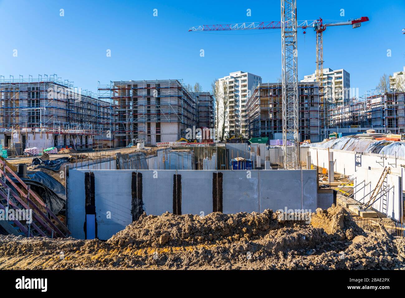 Importante cantiere Parc Dunant, sulla Henri-Dunant-Strasse a Essen-RŸttenscheid, dove 298 condomini e un centro di assistenza diurna sono in fase di costruzione fino a. Foto Stock