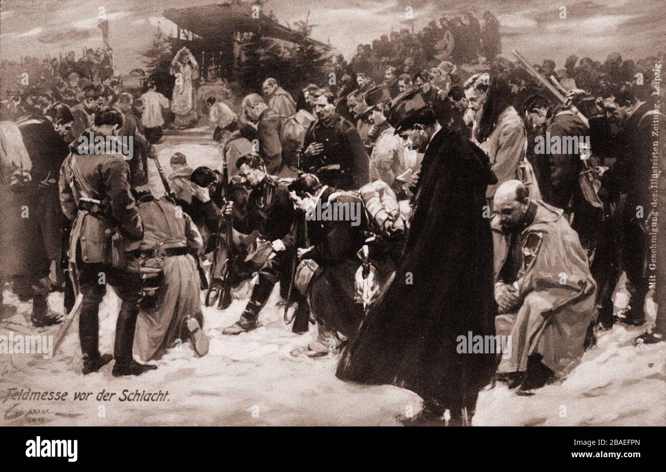 Il primo periodo della guerra mondiale. Campo di massa prima della battaglia. Foto Stock