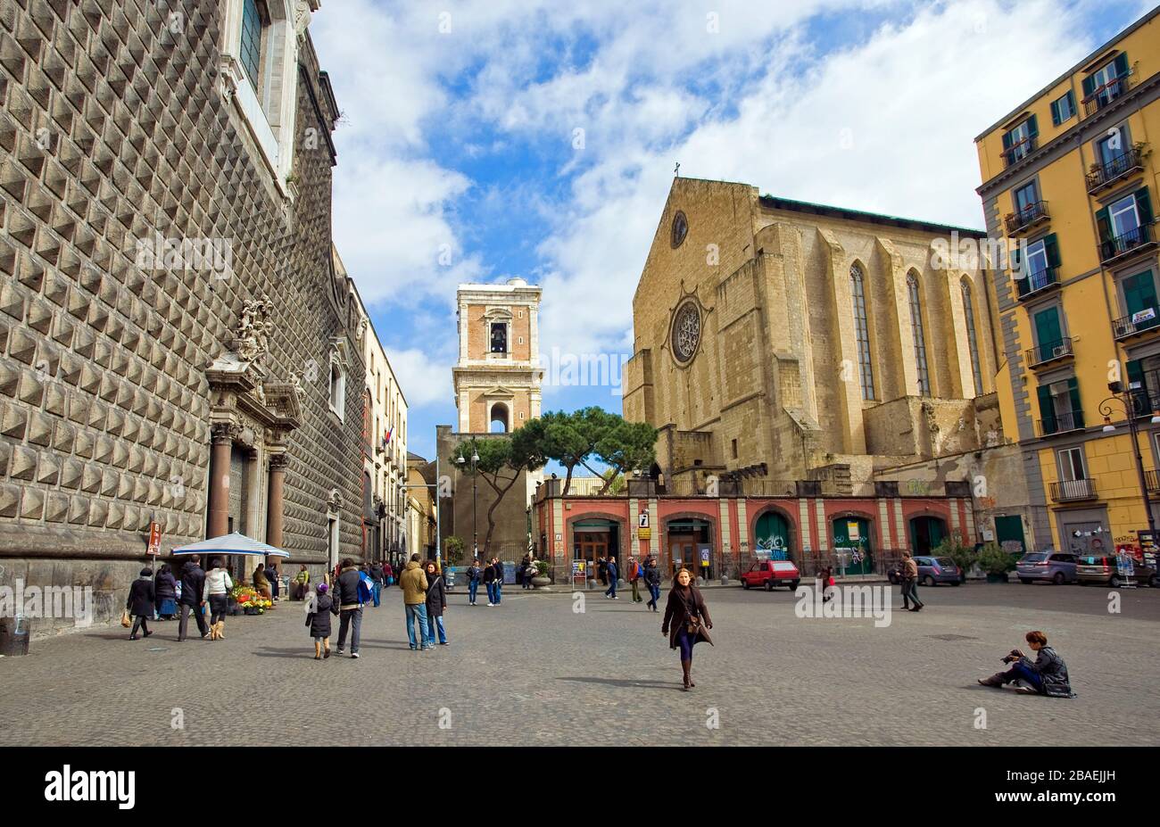 Piazza del Gesu e la chiesa di S.Chiara, Napoli, Campania, Italia, Europa Foto Stock