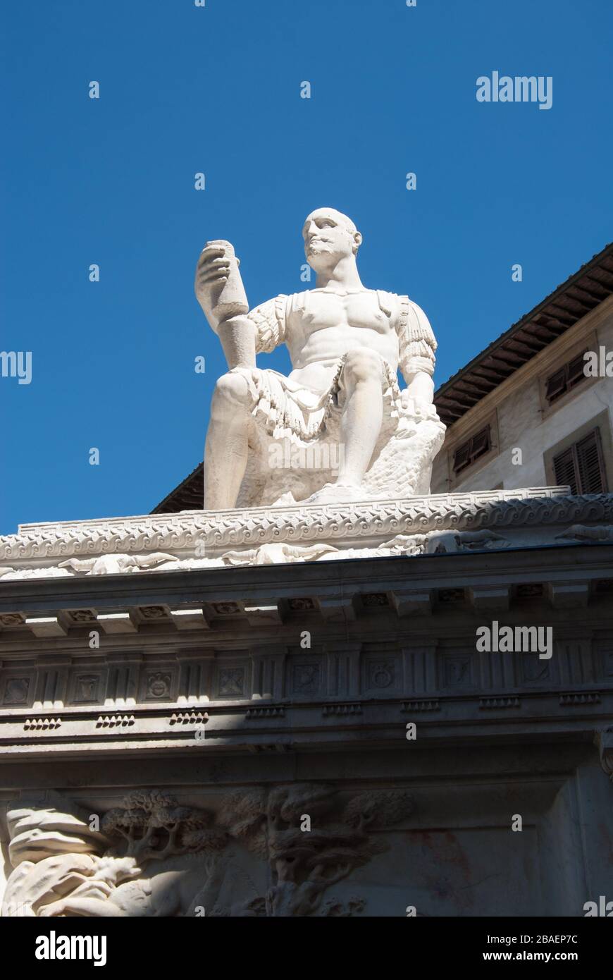 Statua dei condottieri Jean de Médicis seduta in Toscana. Monumento a Giovanni delle Bande nere. Di Baccio Bandinelli. Foto Stock