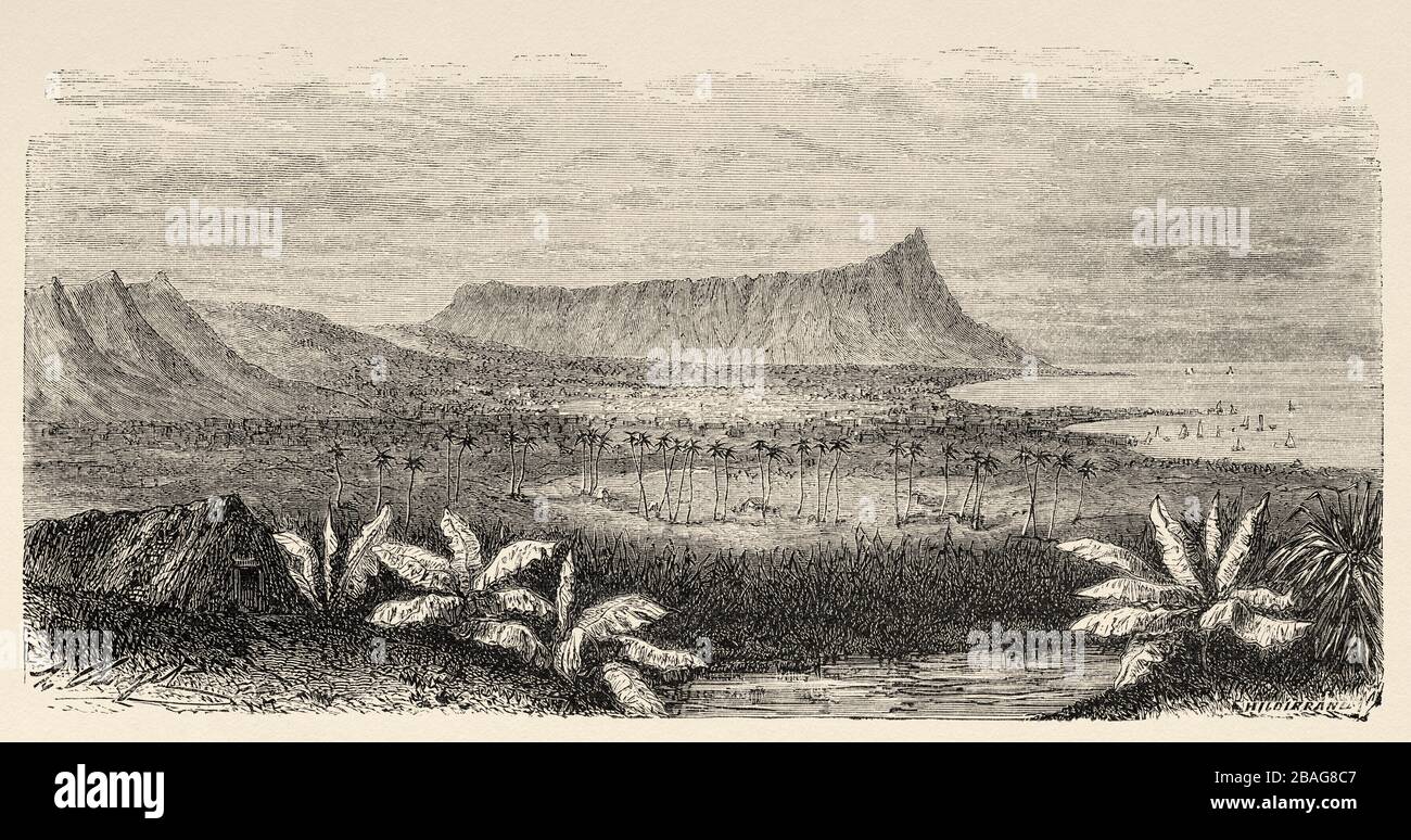 Diamond Head, tufo vulcanico sull'isola hawaiana di Oahu sulla costa orientale di Honolulu. Hawaii, Stati Uniti. Gita alle Isole Hawaiiane 1855 Foto Stock