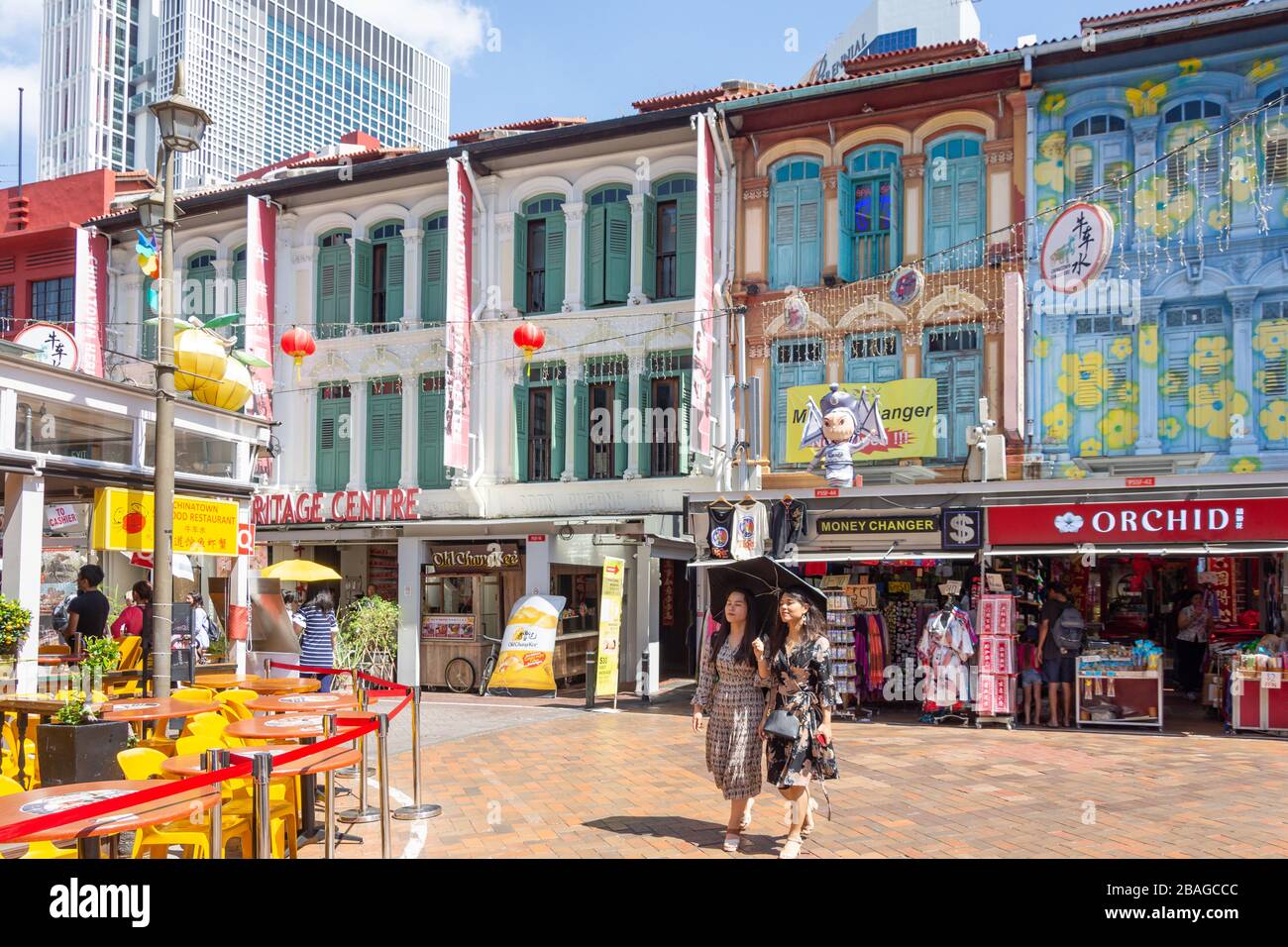 Negozi di souvenir cinesi e negozi, Pagoda Street, zona centrale, Chinatown, Repubblica di Singapore Foto Stock