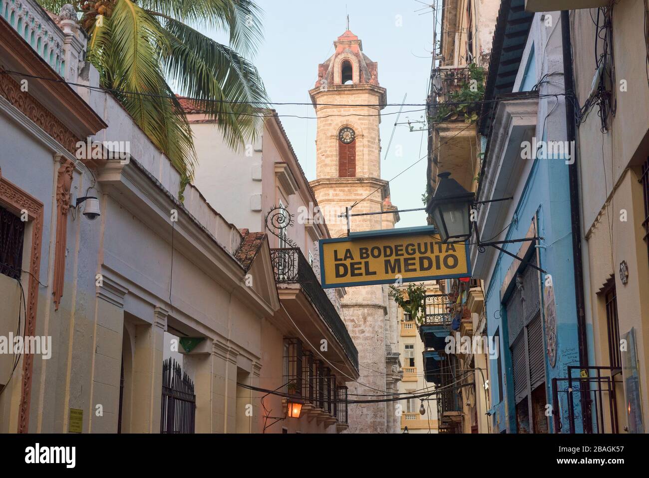 La Bodeguita del Medio, l'Avana, Cuba, famosa zia di Hemingway Foto Stock