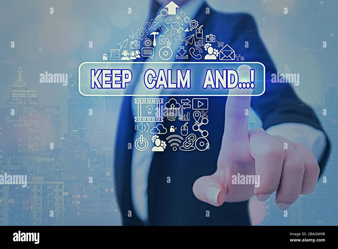 Conceptual la scrittura a mano che mostra di mantenere la calma e. Concetto significato poster motivazionali prodotte dal governo britannico Foto Stock