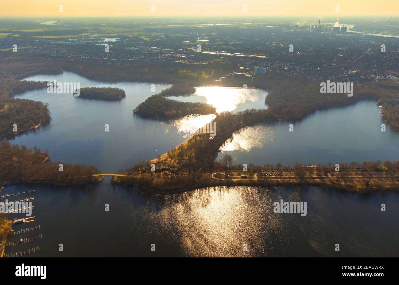 , la zona dei sei laghi di Duisburg, Sechs-Seen-Platte a Duisburg-Wedau, 12.03.2015, vista aerea, Germania, Renania settentrionale-Vestfalia, Ruhr Area, Duisburg Foto Stock