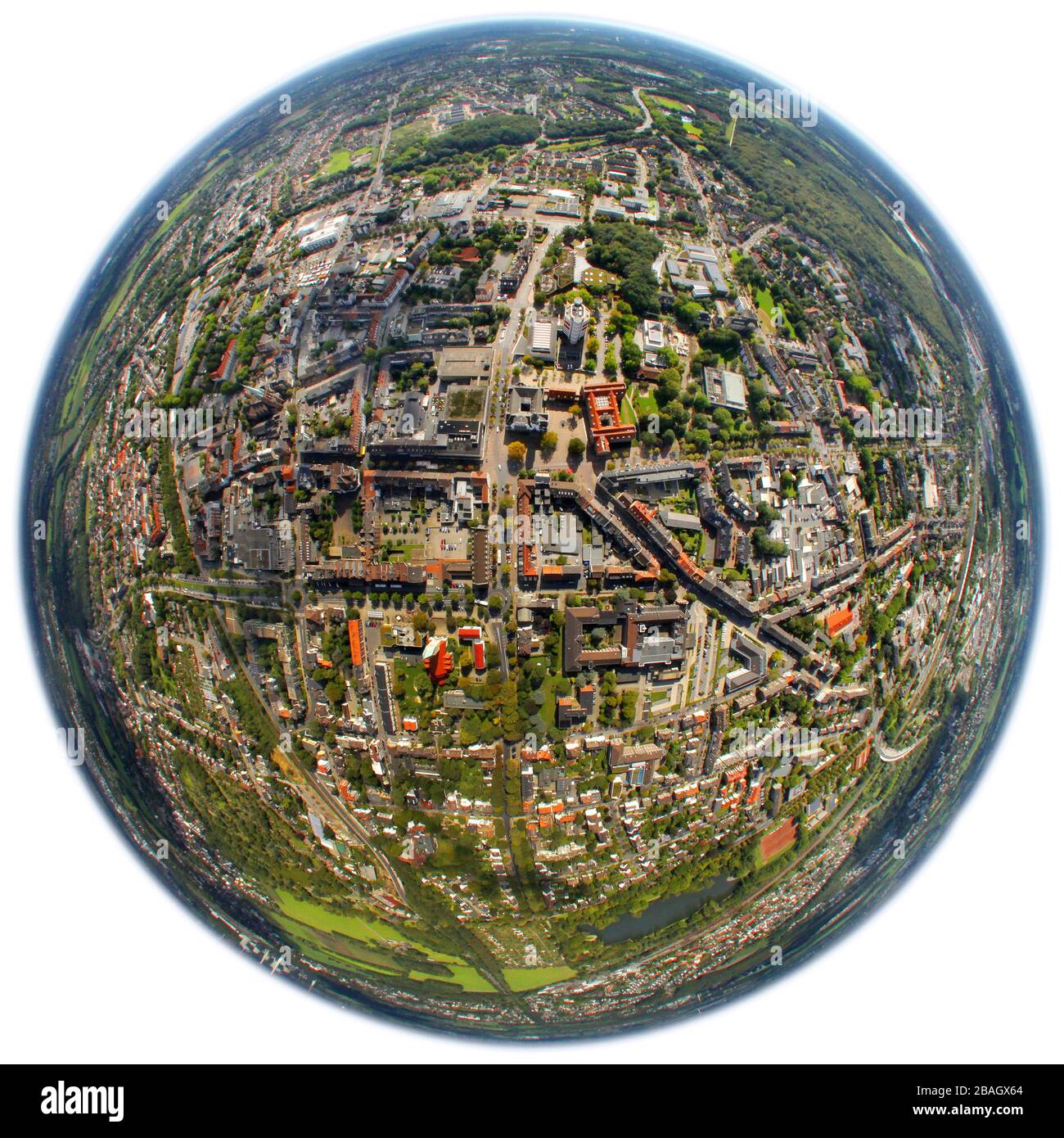 Centro della città di Gladbeck in piazza Willy-Brandt-Platze e municipio, 10.09.2011, vista aerea, Germania, Nord Reno-Westfalia, Ruhr Area, Gladbeck Foto Stock