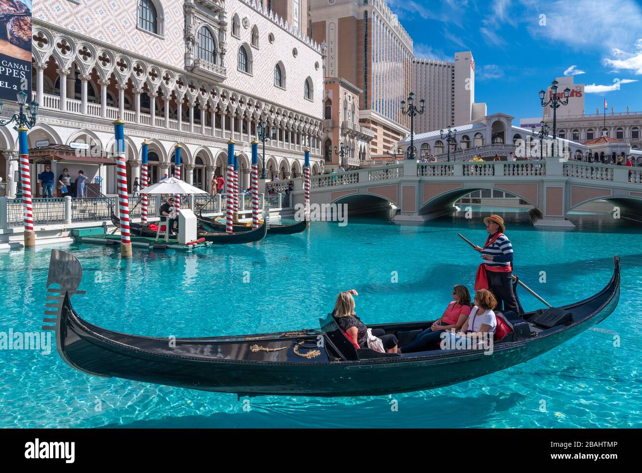 Il casinò veneziano e il complesso alberghiero lungo la Strip a Las Vegas, Nevada, USA. Foto Stock