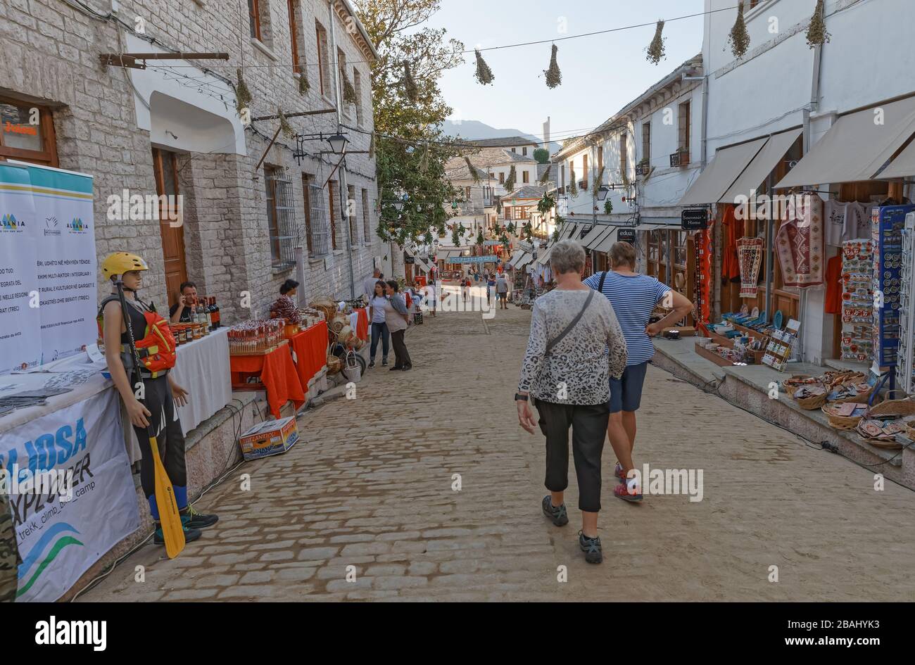 Gjirokaster atmosfera tranquilla UNESCO Patrimonio dell'Umanità Albania Foto Stock