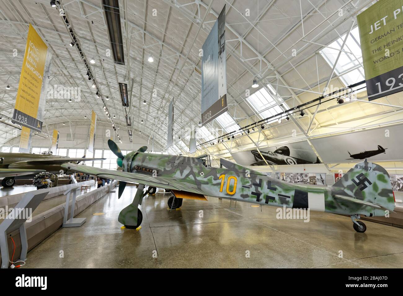 19 SETTEMBRE 2015, EVERETT, WA: Grande scatto dell'ultimo Focke-Wulf FW 190 D-13 sopravvissuto in mostra in un museo della zona di Seattle. Foto Stock