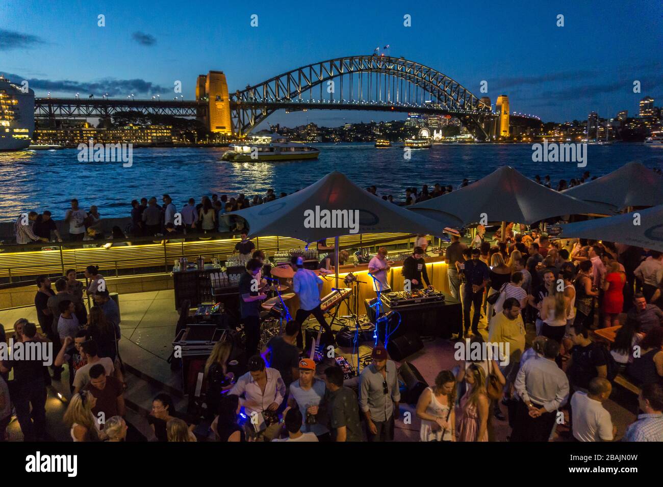 Skyline notturno di Sydney, Australien Foto Stock