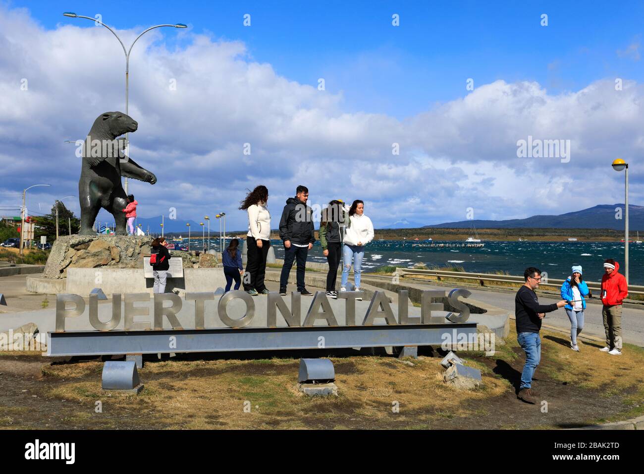 Il Monumento di Milodon, Puerto Natales città, Patagonia, Cile, Sud America Foto Stock