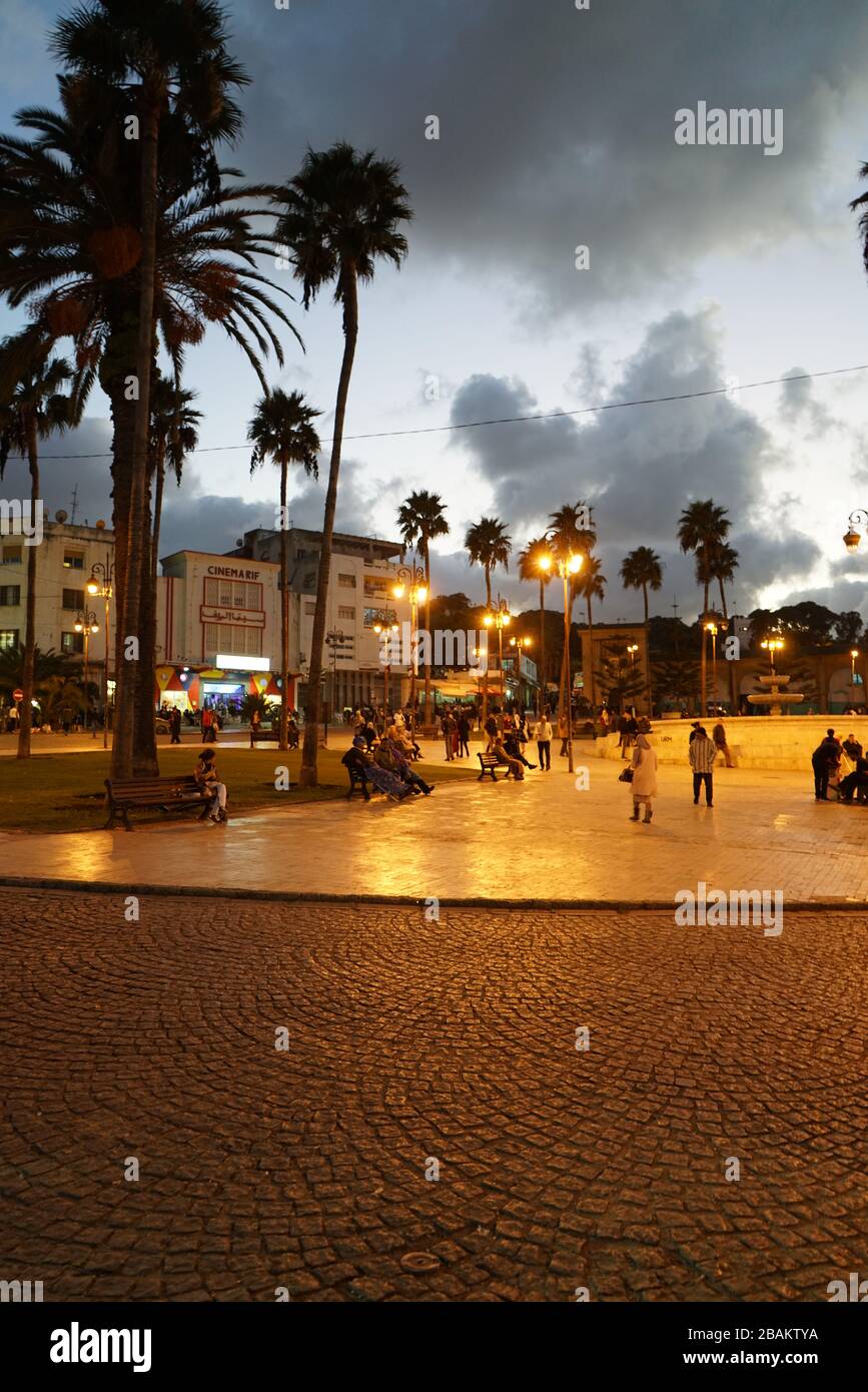 Place du 9 Avril 1947, Grand Socco, Medina, Tangeri, Marocco, Africa del Nord Foto Stock