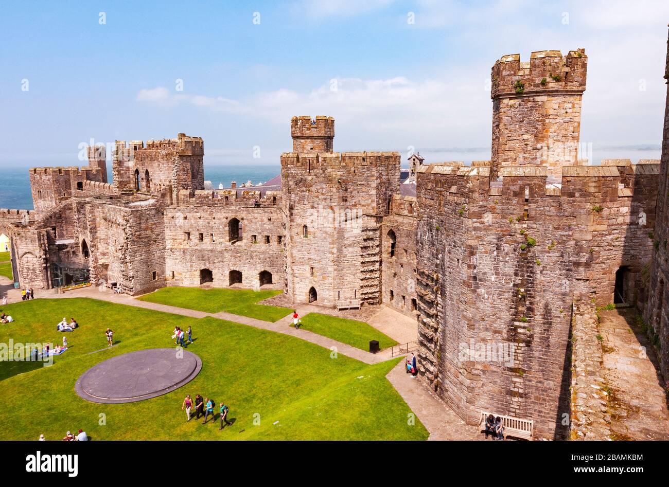 Caernarfon Castle, Caernarfon, Galles Foto Stock