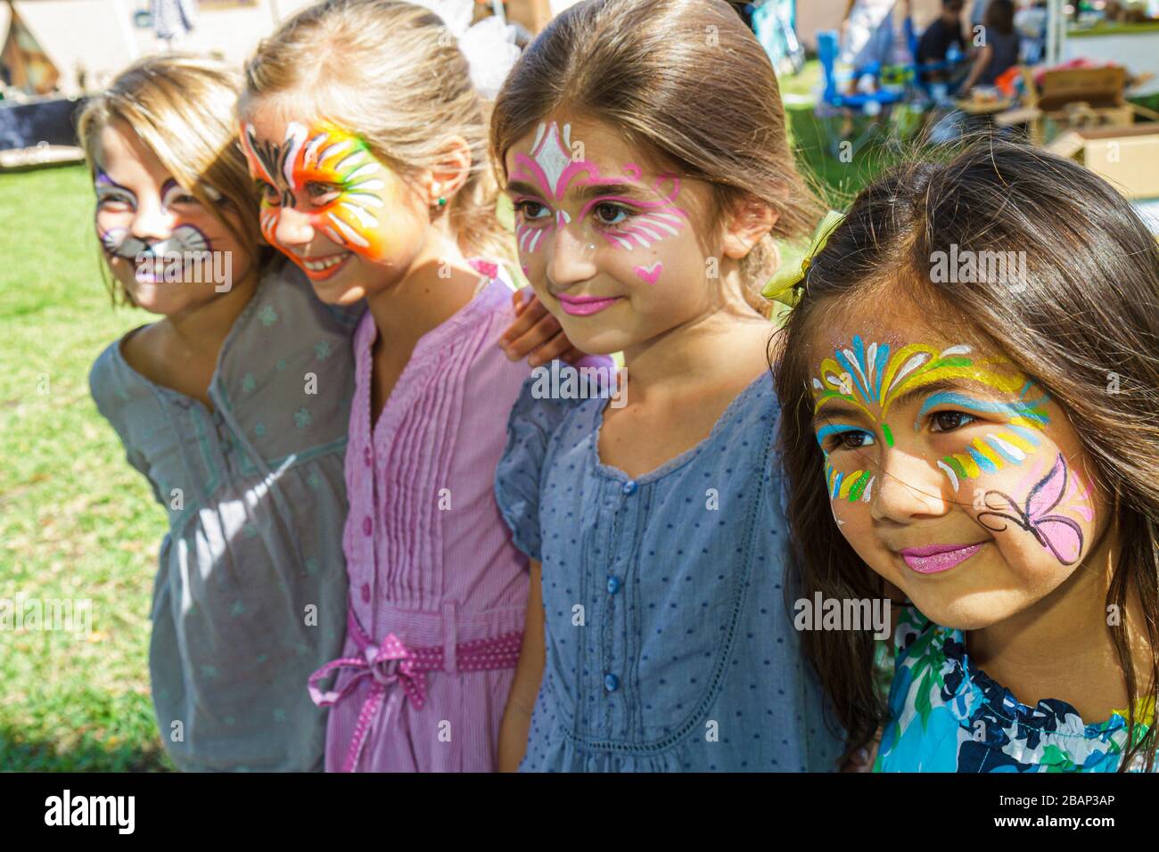 Miami Beach Florida,South Pointe Elementary School PTA,Green Market Fundraiser,girl girl girls,youngster,female kids children students face paintin Foto Stock