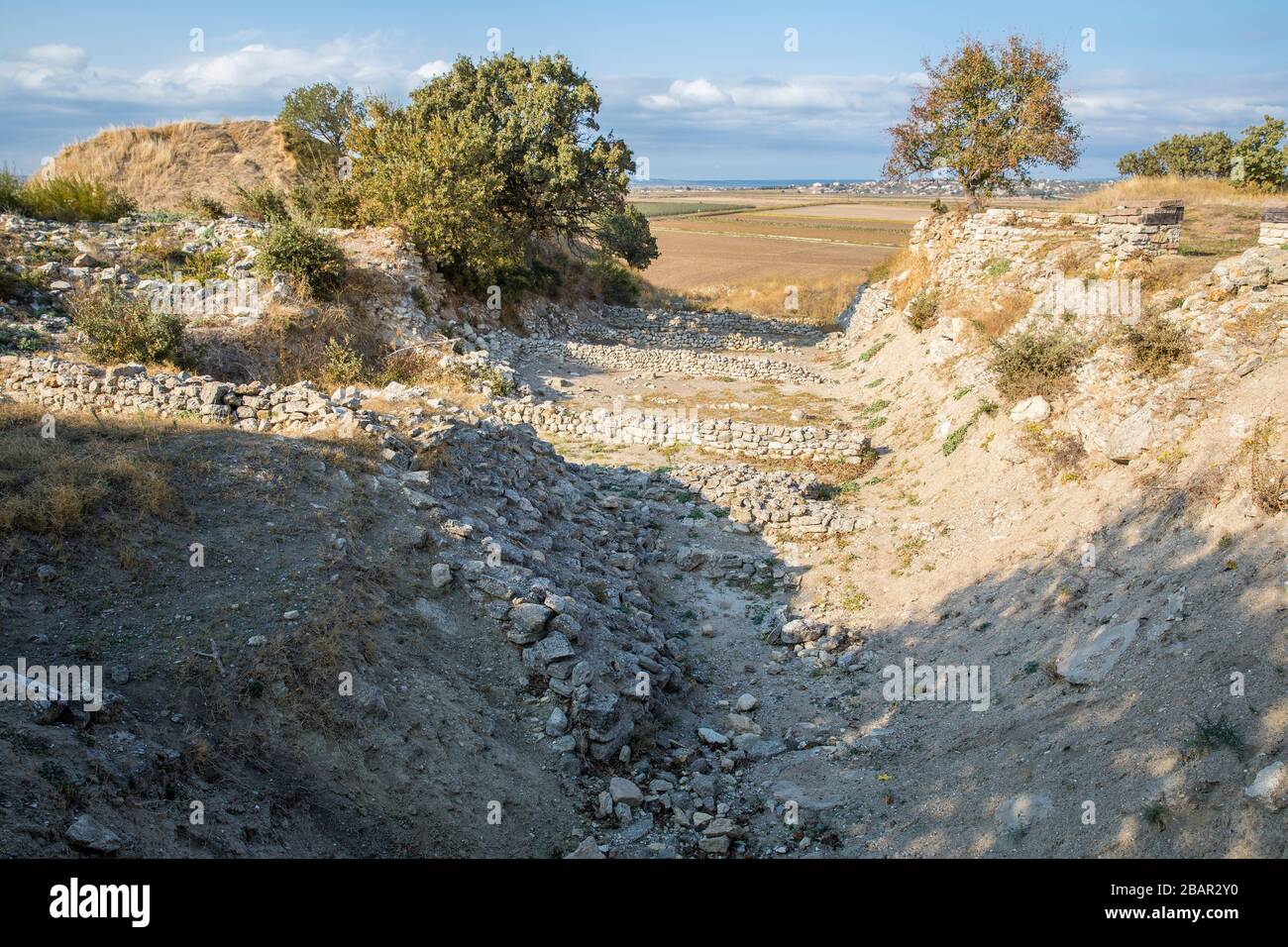 Rovina della trincea di Schliemann nell'antica città di Troia, provincia di Canakkale, Turchia. Foto Stock