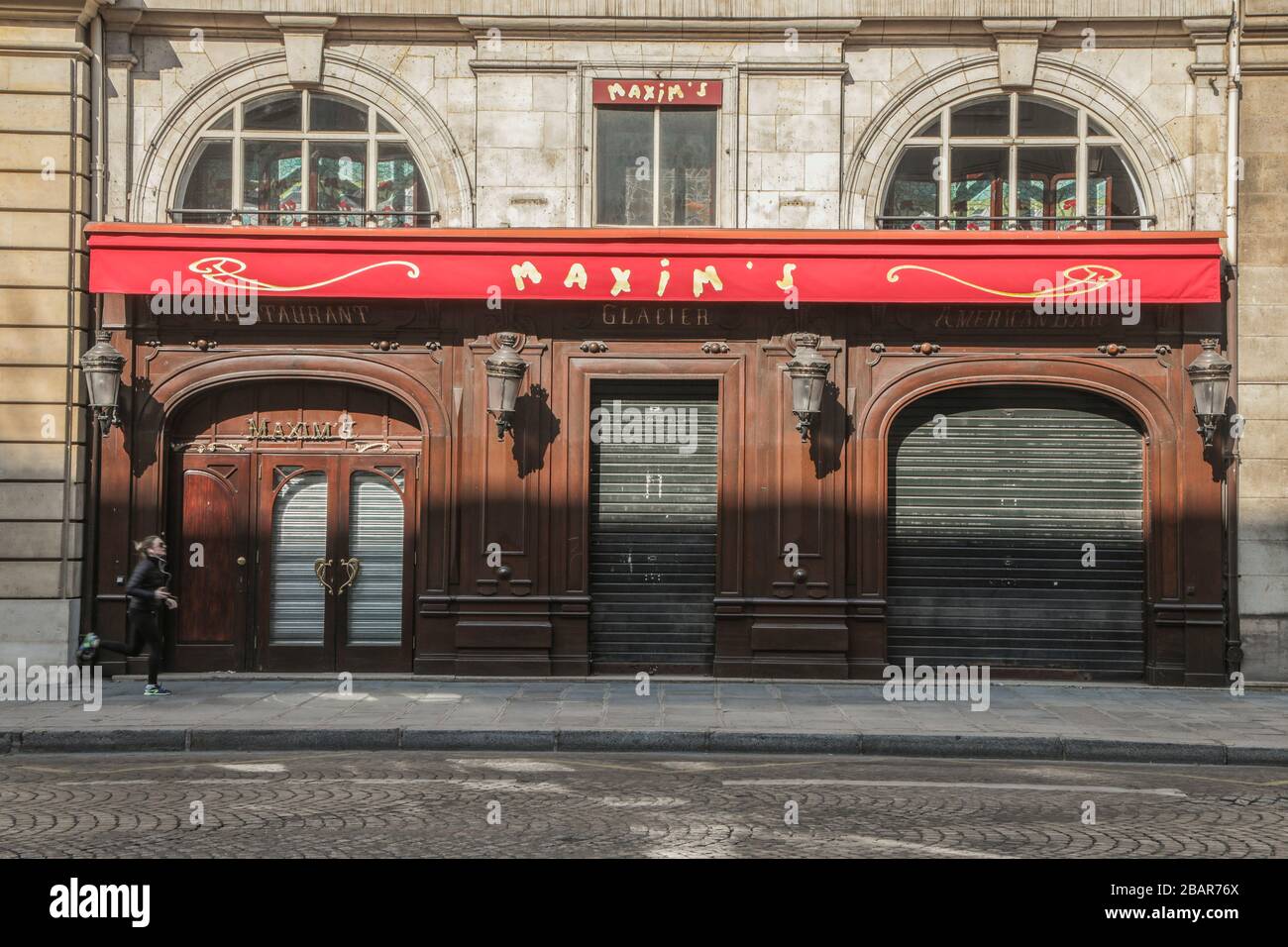 PARIGI LOCKDOWN 10TH GIORNO Foto Stock