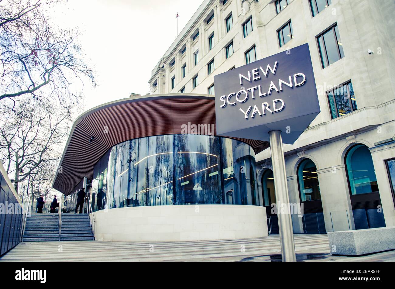 LONDON- Scotland Yard- la sede della Metropolitan Police Force, situata a Victoria Embankment, Londra. Foto Stock