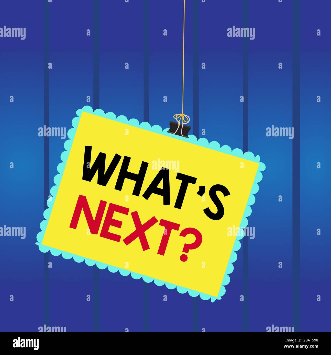 Nota di scrittura che mostra la domanda successiva. Concetto di business per chiedere di dimostrare le sue azioni o comportamenti prossimi timbro bloccato Binder clip squara Foto Stock