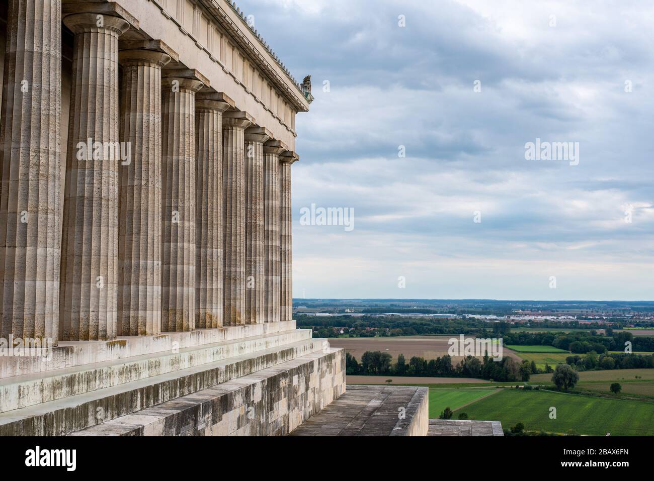 Monumento Walhalla nel design di un tempio romano, Ratisbona, Baviera, Germania Foto Stock